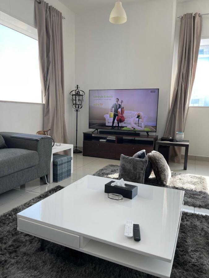 Appartamento Bright Luxury 2Br Aprt Dubai Marina With Balcony Esterno foto